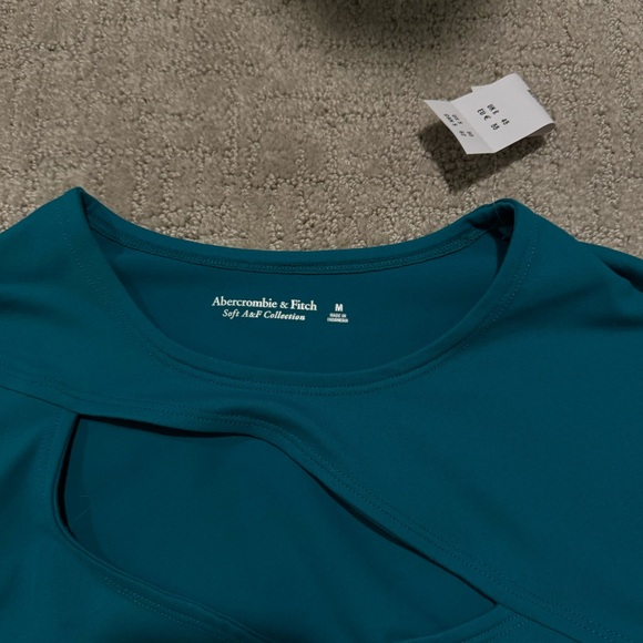 abercrombie & fitch bodysuit - soft AF collection - Picture 2 of 4